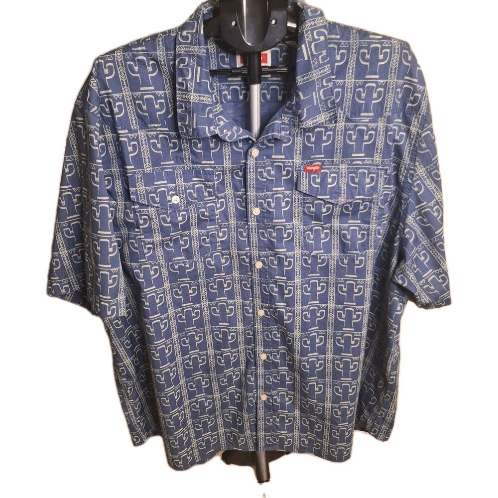 Wrangler Short Sleeve Men's Shirt. Size 3XL